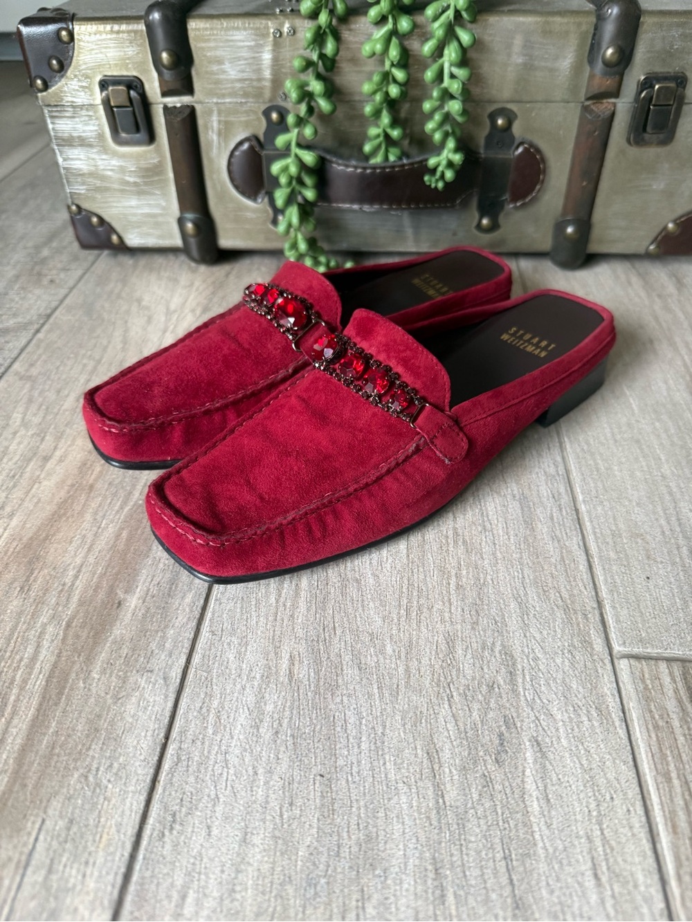 Stuart Weitzman Bedrock  Scarlet Suede  Red Mules Stone Buckles